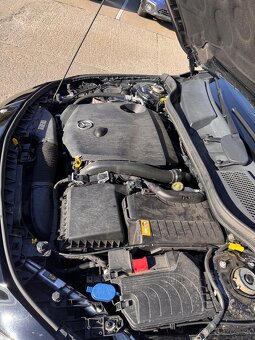 Mercedes Benz CLA 200d Shooting brake - 16