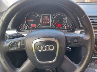 Audi A4  AVANT 2.0 TDI - 16