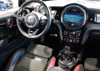 Mini Cooper John Works 170kW / HarKar/ LED benzín automat - 16