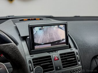Mercedes-Benz C trieda Kombi 63 AMG Performance - 16
