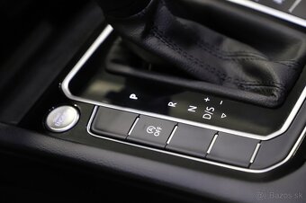 VW Passat B8 Variant 2.0TDI 110kW DSG - záruka Autodraft - 16