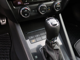 Skoda Octavia Combi RS 2.0 TDI DSG 135kw 10/2016 - 16