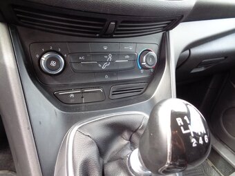 Ford C-Max 2.0 TDCi Duratorq Titanium - 16