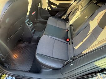Škoda Octavia 1.6 TDI Combi 3 facelift - 16