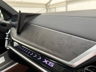 BMW X5 40d 259kW,4x4,MPaket,Vzduch,tažnéLaser,7místZárukaDPH - 16