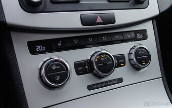 Volkswagen Passat B7 1.6 TDI Sedan - 16