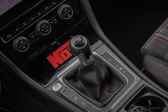 Volkswagen Golf GTI Performance 2.0 TSI 180kW - 16