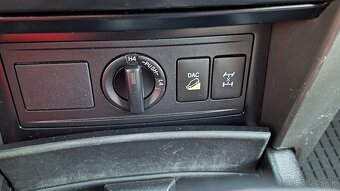 Toyota Landcruiser 3.0D 127KW rok 2010 facelift AUTOMAT - 16