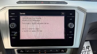 Volkswagen Passat Variant 2.0 TDI BMT Comfortline DSG - 16