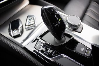 Bmw 530d xdrive mpacket - 16
