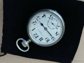 Stříbrné kapesní hodinky jeptišky s gravírovanou chaloupkou - 16
