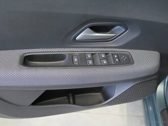 Dacia Sandero 1.0TCe,navi,asistenti,keyless,klima,výhřev - 16