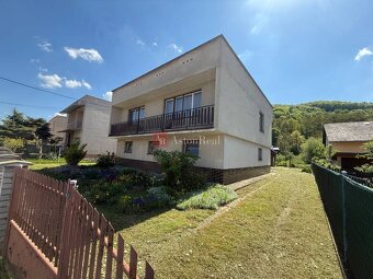 Rodinný dom s obrovským potenciálom na skok od mesta Púchov - 16
