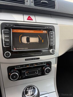 Volkswagen Passat B6 Combi HIGHLINE CR - 16