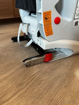 Autosedačka Britax Römer Advansafix III - 16