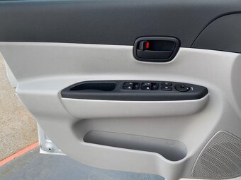 Hyundai Accent 1.4i, 71KW - 16