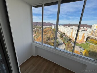 Predám 3 izbový kompet prerobený byt - 16