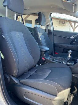 Kia Sportage 1.6 T-GDi Gold - 16