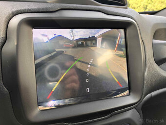 Jeep Renegade 1.4 Limited automat Panoramaticka strecha - 16
