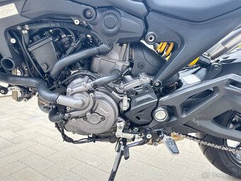 Ducati Monster 2023 - 16