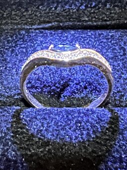 Zlatý dámsky prsteň - luxus - 16