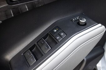 Toyota Highlander 2.5 Hybrid Dynamic Force Executive AWD - 16