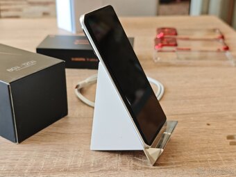 Predám Xiaomi Mi 11 Ultra - 12GB/256GB - TOP STAV + prísluše - 16