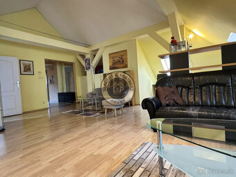 Jedinečný loft v úplnom centre - 16