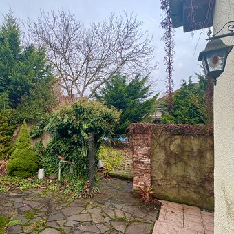 Meštiansky 5 izbový dom v srdci Šiah - 16