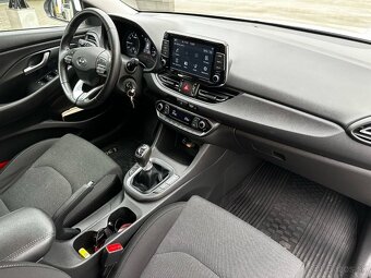 Hyundai i30 kombi - 16