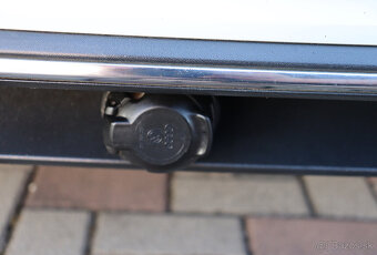 Volkswagen Golf 8 1.5 eTSI DSG Highline - 16