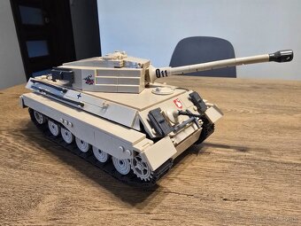 Lego Tanky Cobi - 16