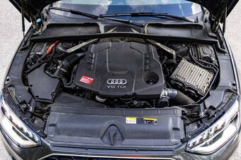 Audi A4 Avant 45 3.0 TDI S line quattro tiptronic - 16