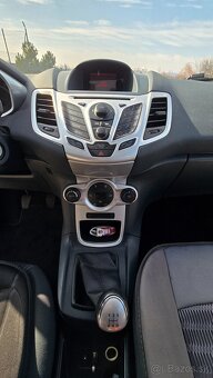 Ford Fiesta 1.4 16 V (71kW) - 16