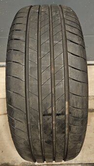 Prakticky nové letné pneumatiky Bridgestone - 235/55 r18 - 16