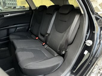 Ford Mondeo Combi 2.0TDCi EcoBlue Titanium A/T 2021 TOP STAV - 16