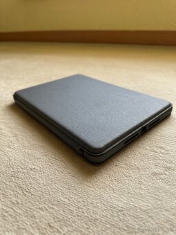 iPad 8. generácie (32GB, WiFi) + Klávesnica Logitech Combo - 16