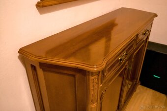 Elegantná duša minulosti luxusná rustikálno-baroková jedáleň - 16