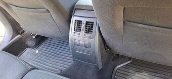 Skoda Octavia combi 1.6 Tdi CR 77KW - 16