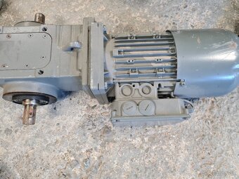 Predám rôzne prevodovky s el.motorom - 16