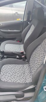 Škoda fabia 1.2 - 16