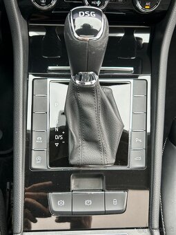 Škoda Superb sedan 2.0 TDI SCR L&K DSG Pano - 16