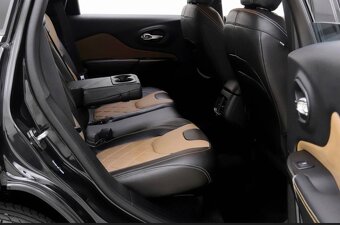 Jeep Cherokee - 16