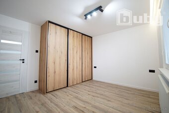 Priestranný 4-izbový byt po kompletnej rekonštrukcii, na pre - 16