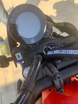 YAMAHA XSR 700 2022 najzdene len 8380km - 16