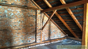 Dom vo výbornom stave, Jurské. ZNÍŽENÁ CENA - 16