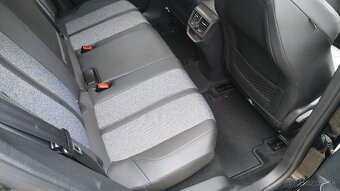 Peugeot 3008 1.6BlueHDI ,11/2018,Automat,ALLURE - 16