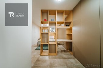 CENTRUM MESTA TRNAVA, KOMPLETNE ZARIADENÝ BYT NA KAPITULSKEJ - 16