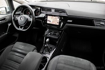 Volkswagen Touran 1.4 TSI R-line (2018) - 16