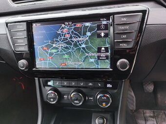 Rozpredám Škoda Superb 3 kombi Elegance - 16